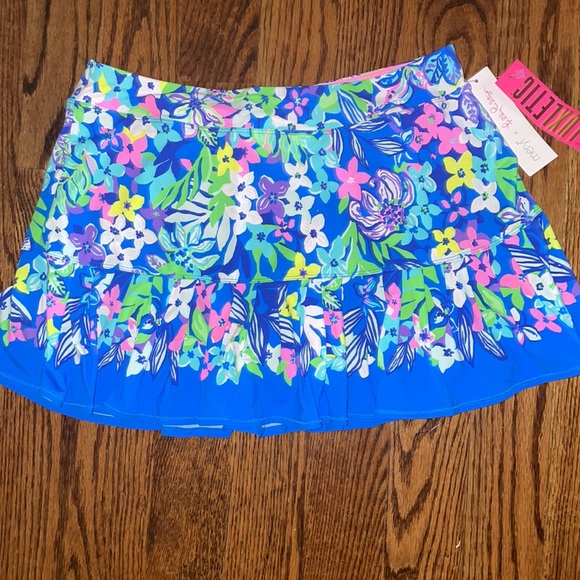 Lilly Pulitzer Luxletic Borealis Blue Social Sunset 13" Taye Skort UPF 50+ NWT - Picture 6 of 12
